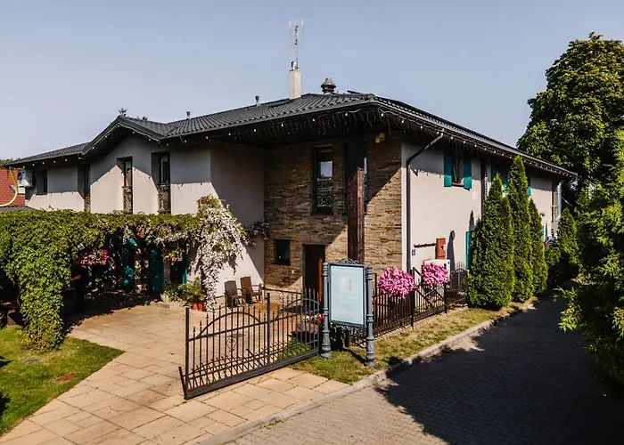 W Portofino 3* Lublin